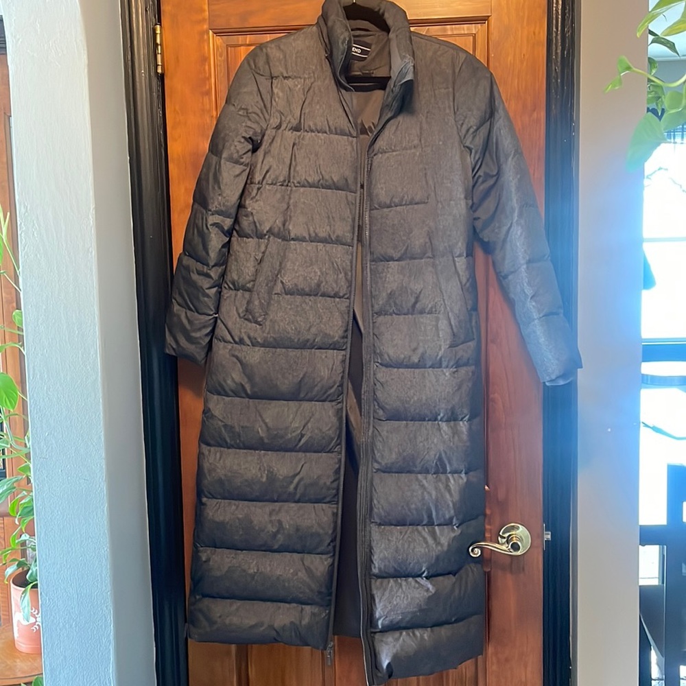 Land’s End Grey Full length long maxi down winter puffer coat size small
